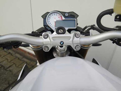 Motorrad CNC Lenkererhöhung mit Versatz Lenkeradapter FÜR BMW S1000R 2014-2017