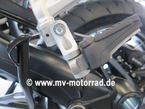 MV Poggiapiedi abbassamento passeggero 60 mm regolabile per BMW R1200GS ab Bj. 2013 / R1200GS LC ab Bj. 2014//R1200GS Adv. R1250GS LC