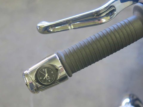MV peso manubrio con orologio per BMW R18 a buon mercato a MV-Motorrad.de |  MV Motorrad-Technik