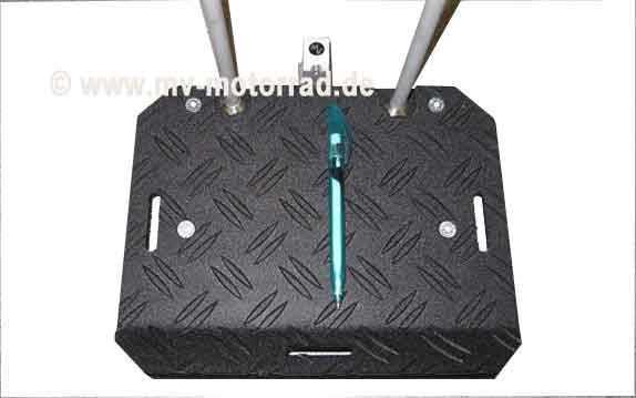 MV Additional plate for the New Luggage Rack for Passenger Footrest - black