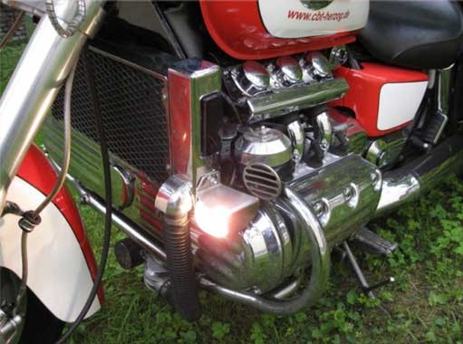 Honda Valkyrie Halogen Fog Lights incl. MotoBozzo-Switch